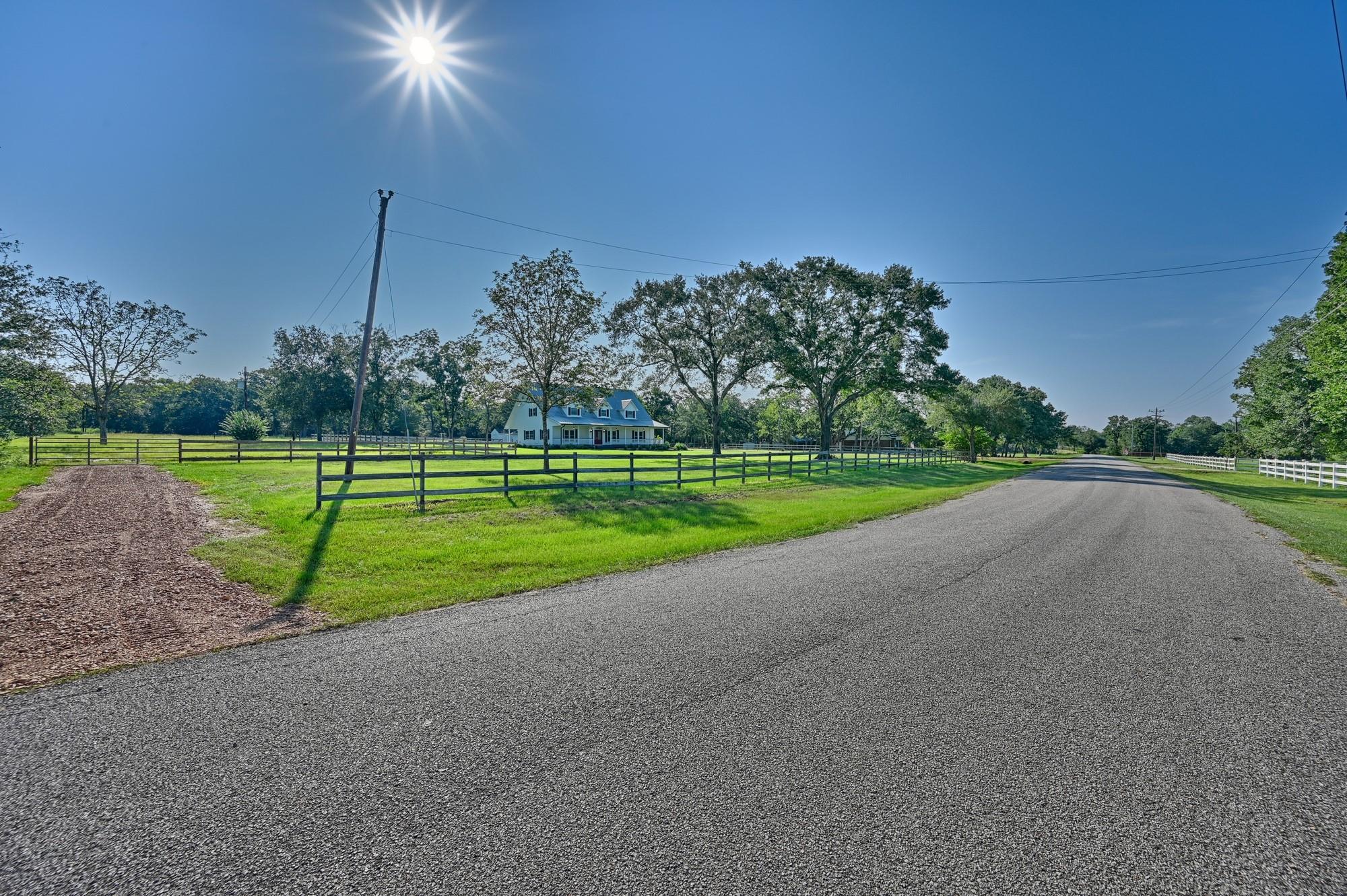 609 Piney Creek Road