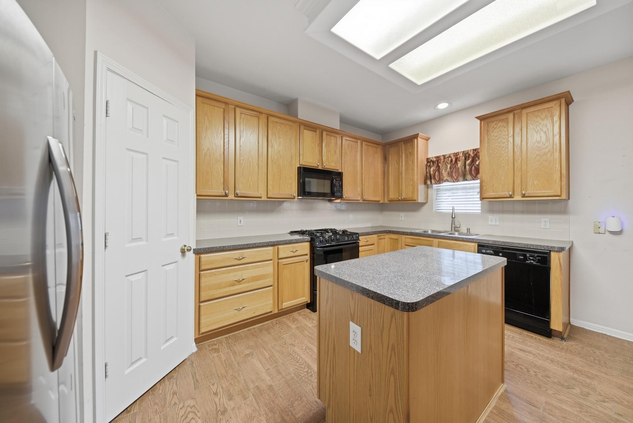 1409 Ward Bend Street