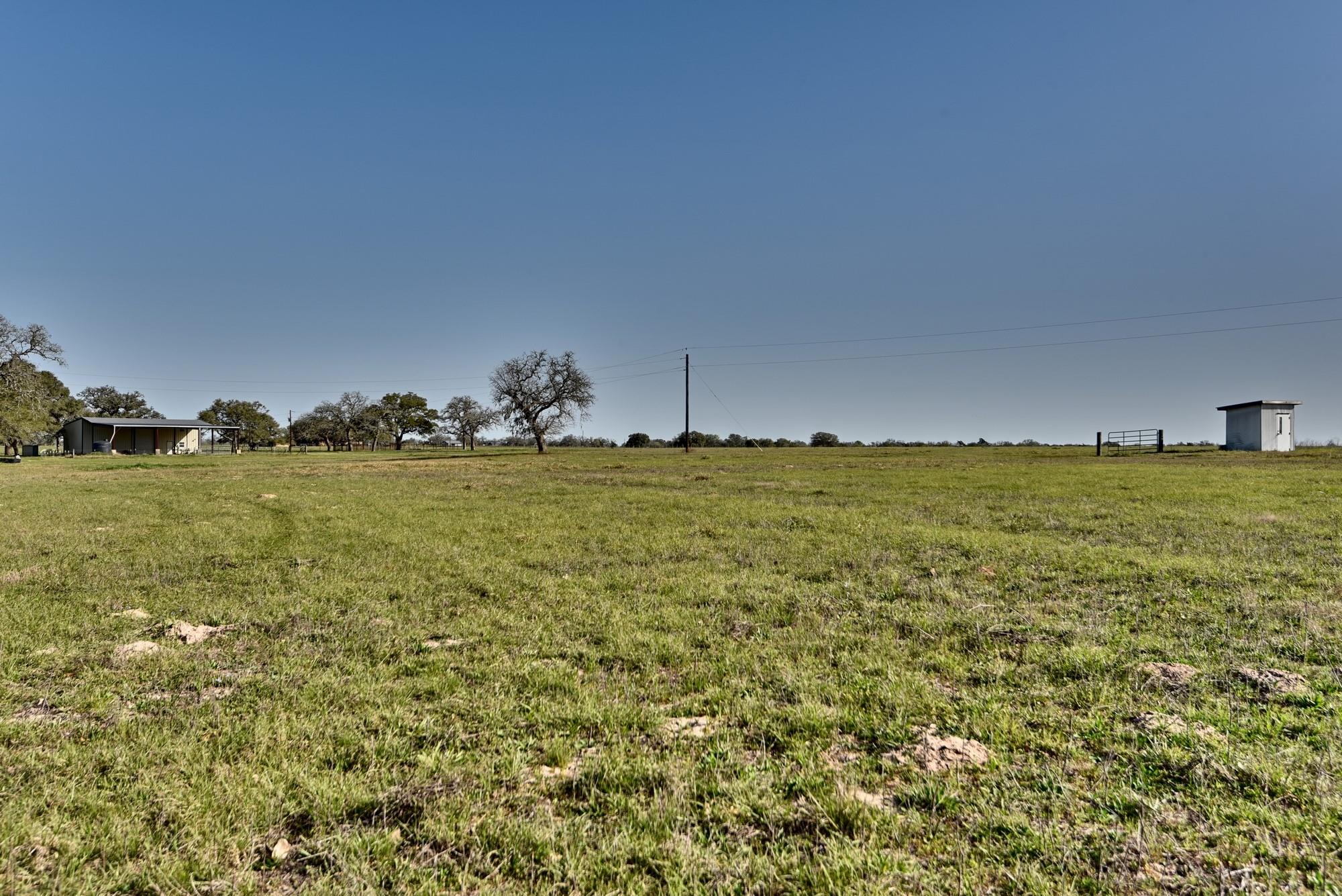 225 Private Road 4007