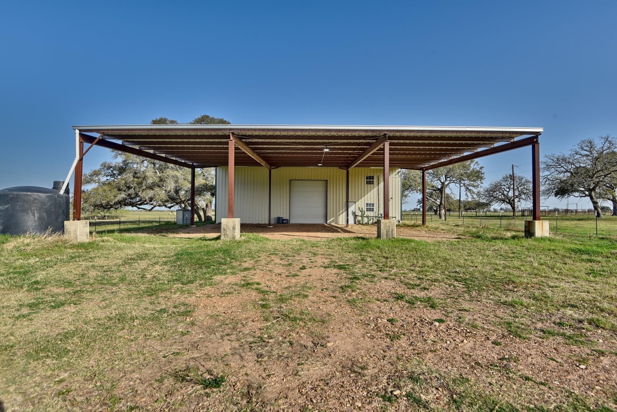 225 Private Road 4007