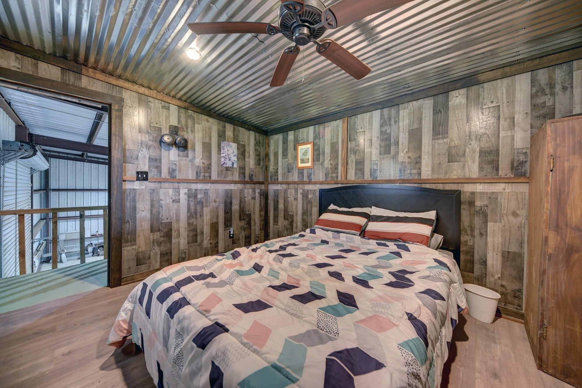 225 Private Road 4007