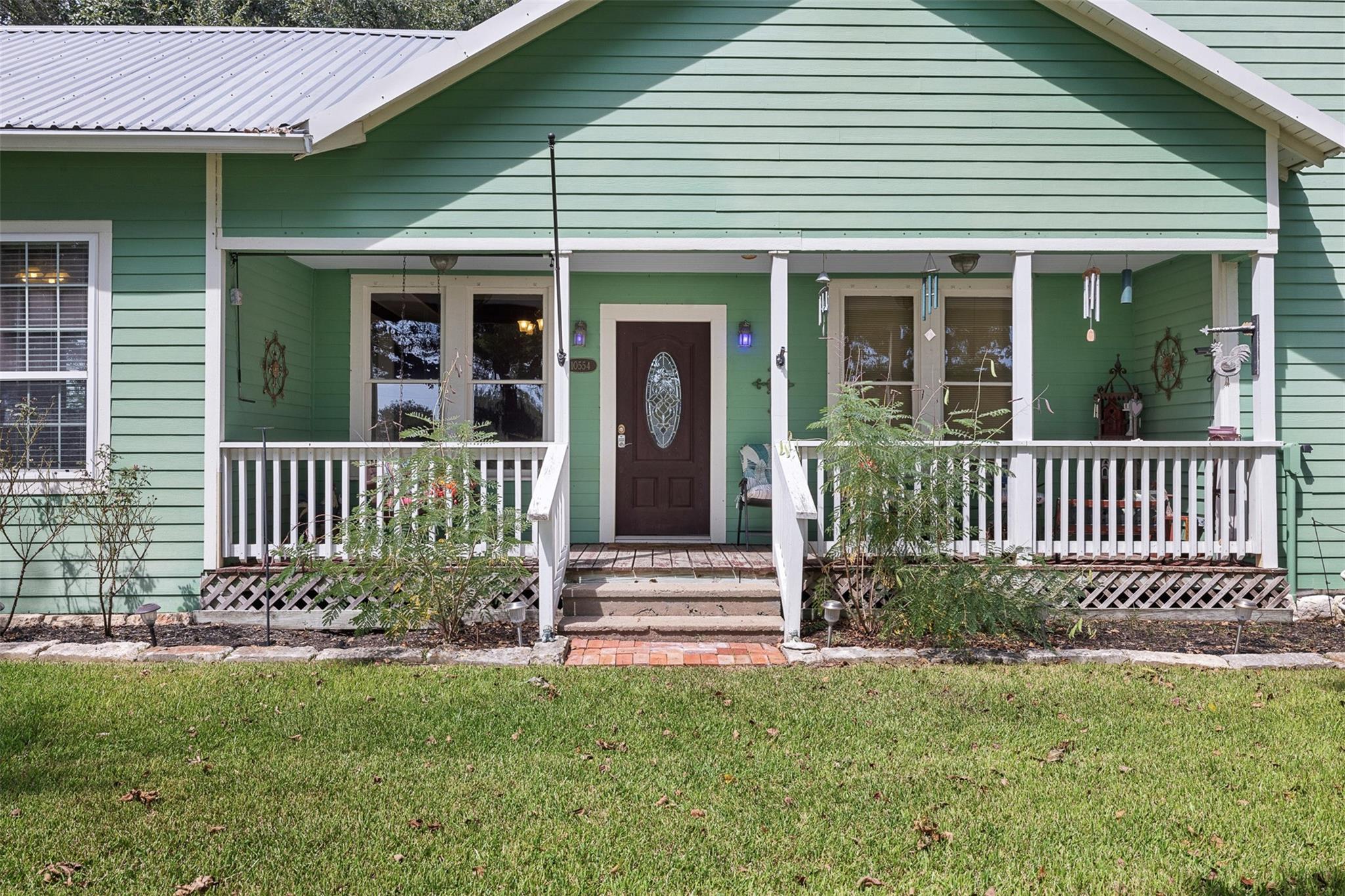 10554 Highway 159 E