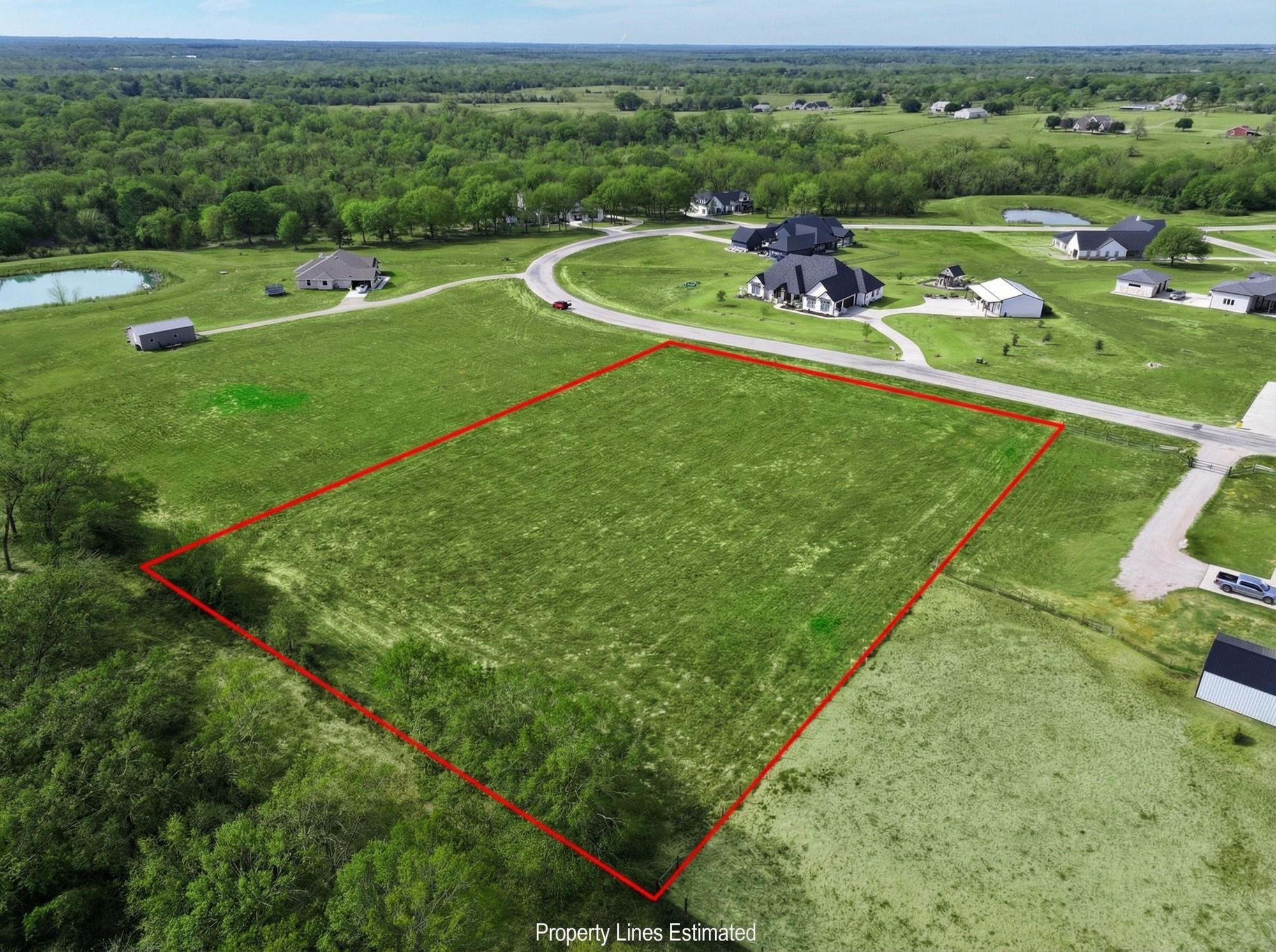 302 S Garrett Circle