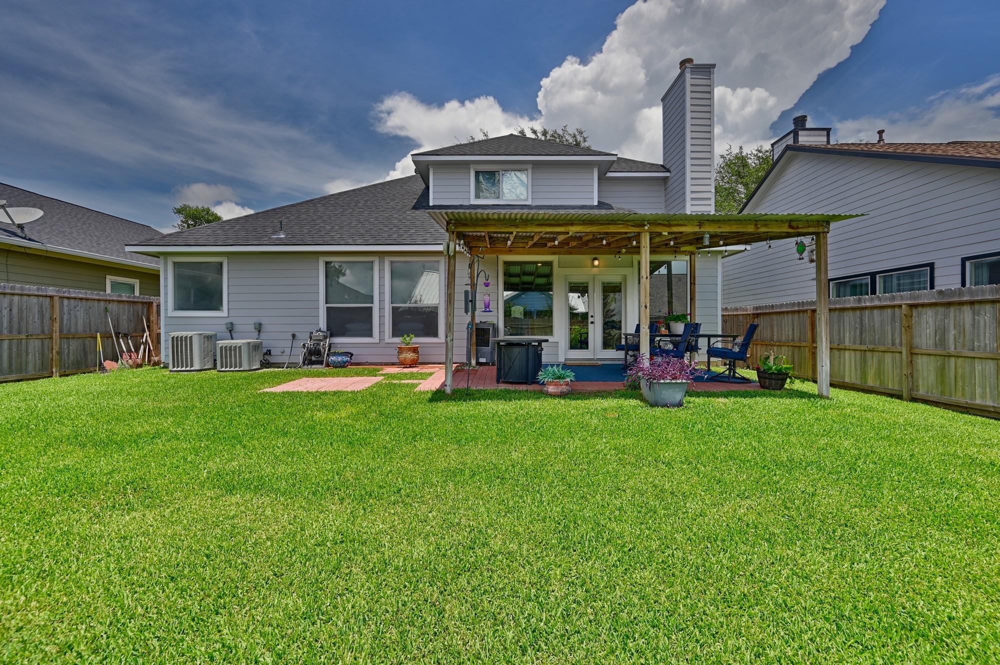 201 W Chatham Street