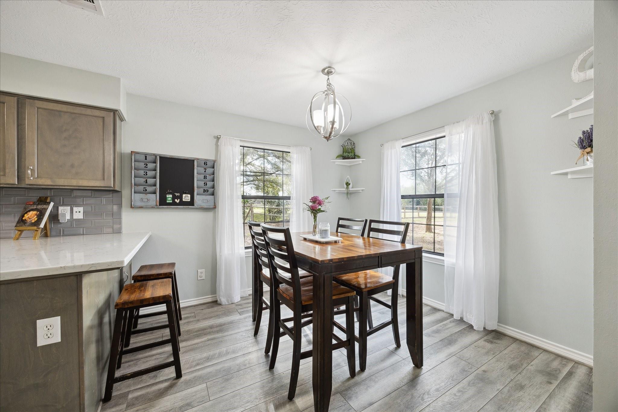 313 W Nichols Street