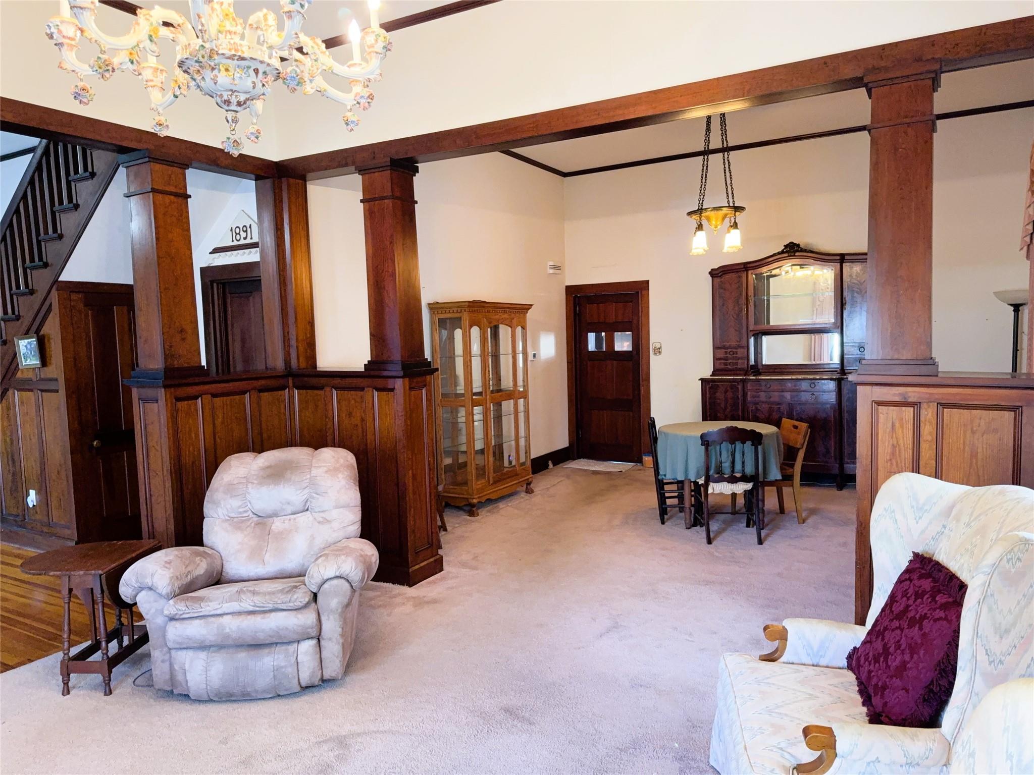 303 E Austin Street E