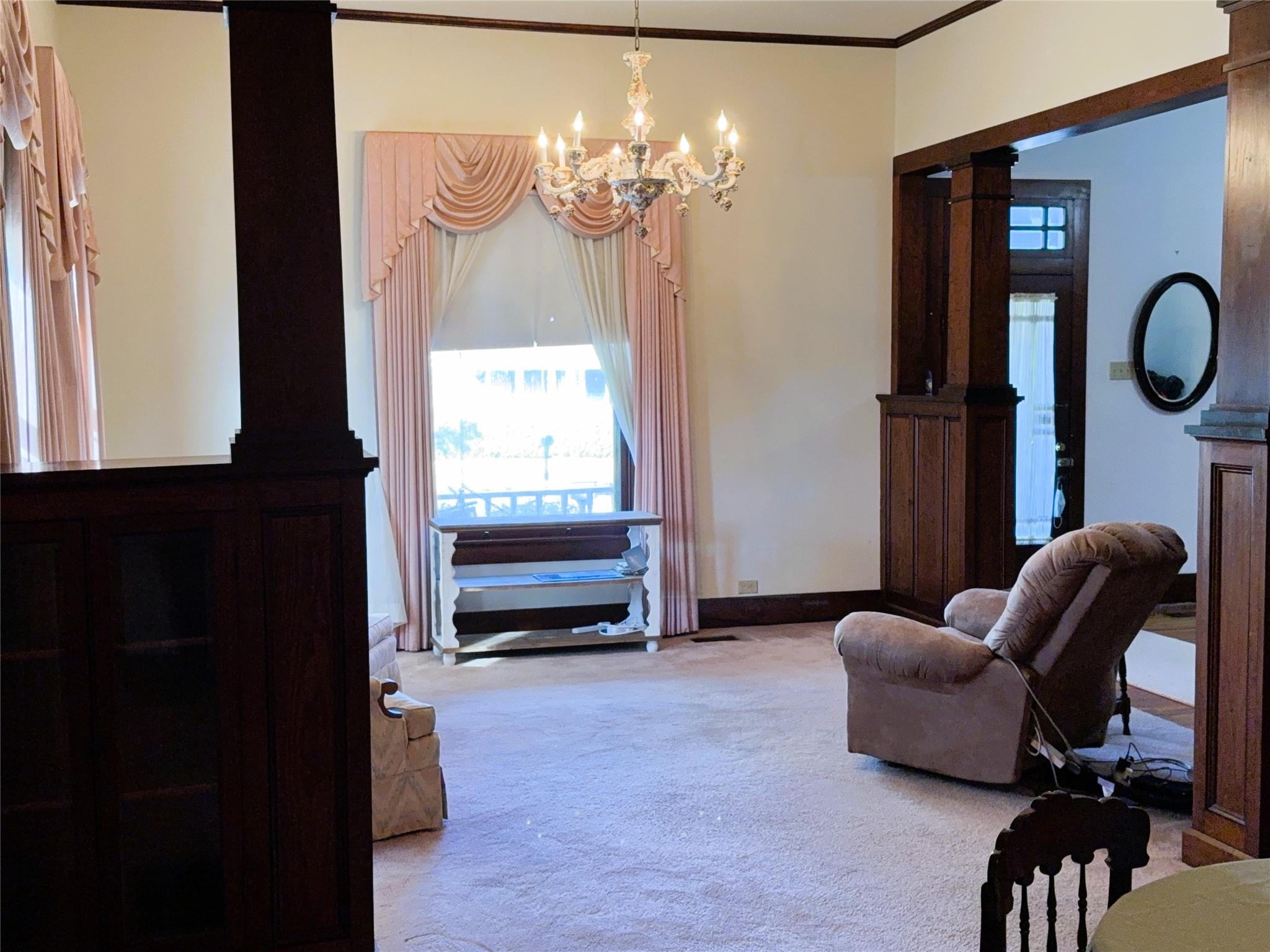 303 E Austin Street E