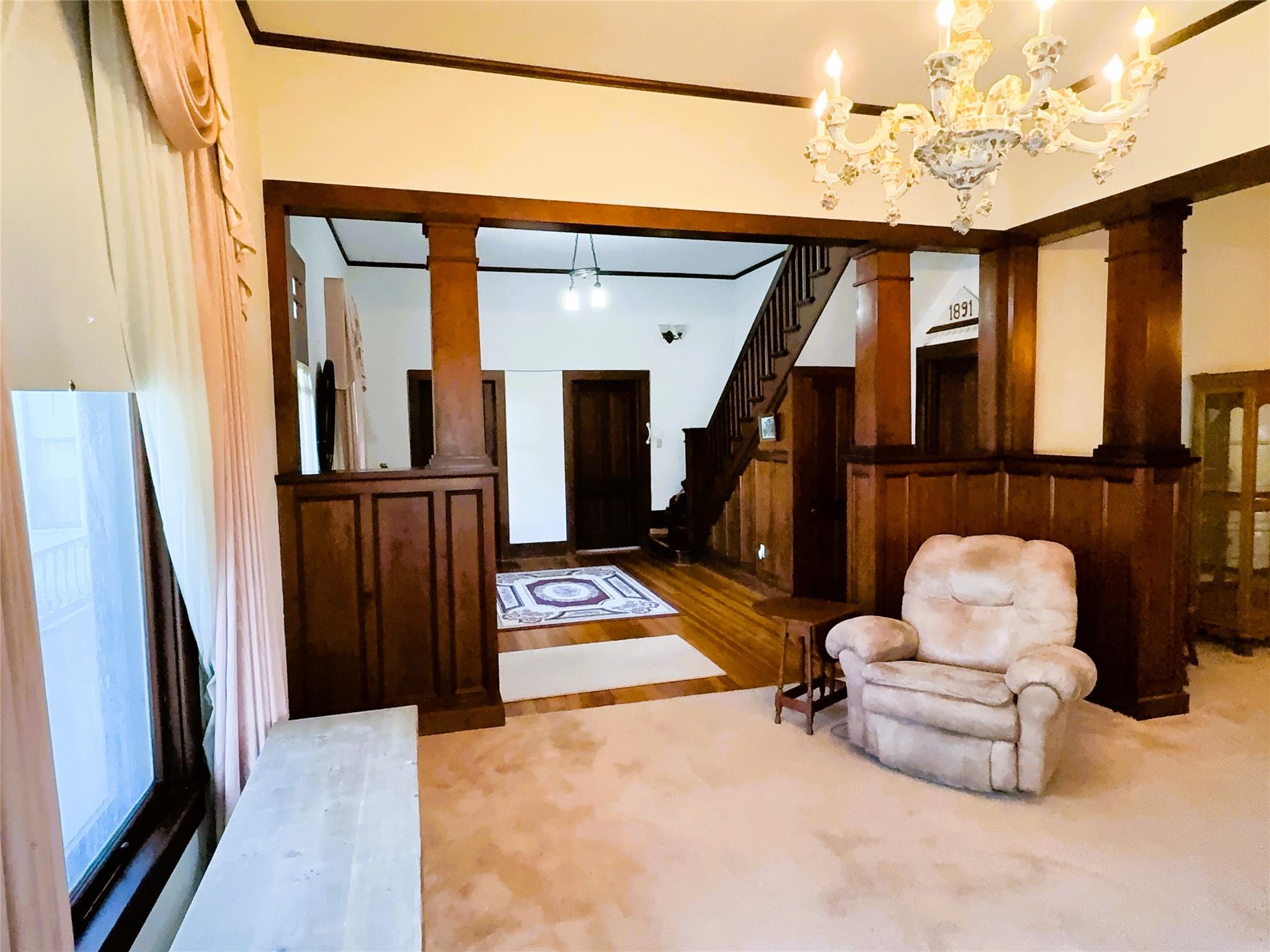 303 E Austin Street E