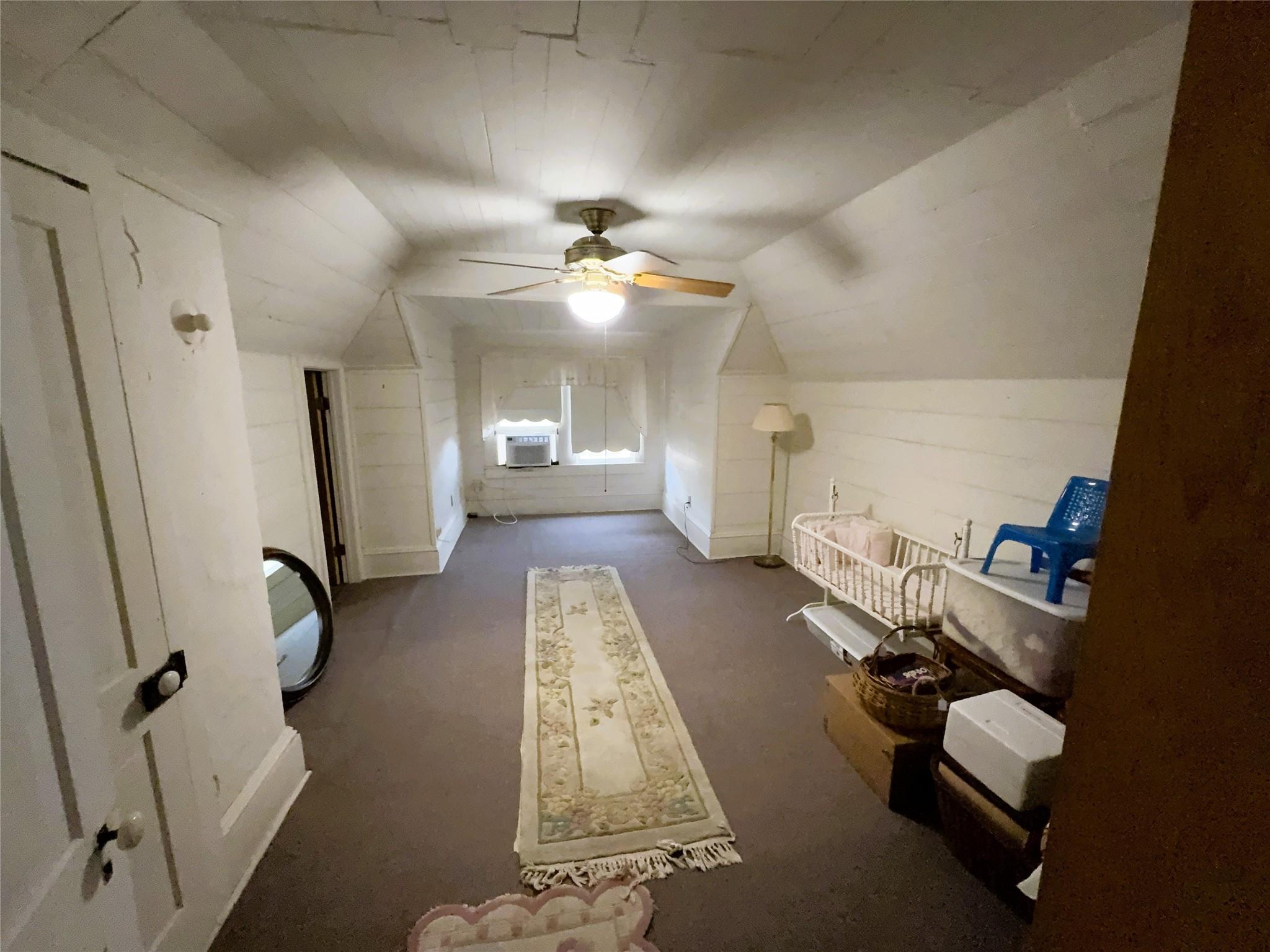 303 E Austin Street E