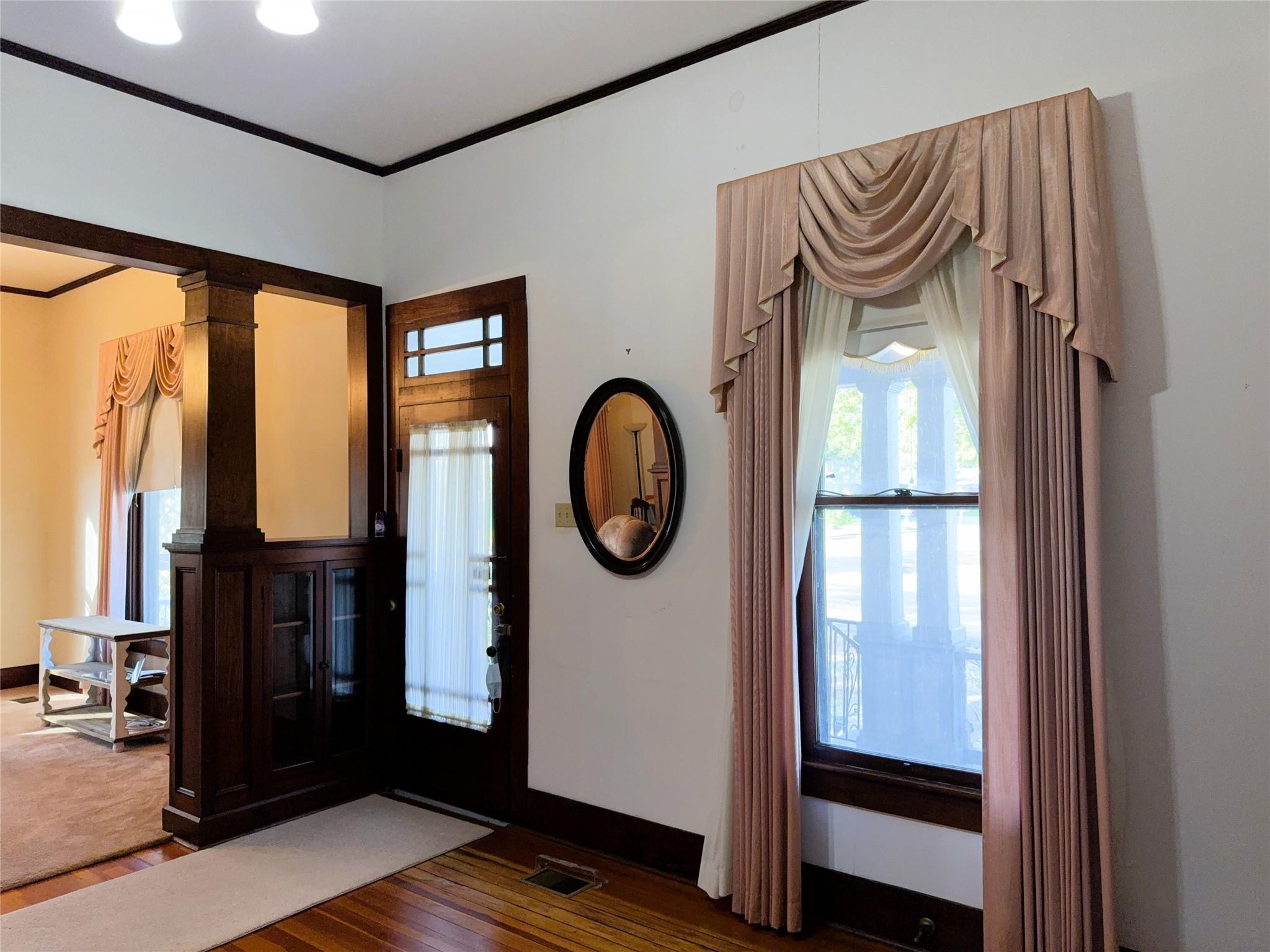 303 E Austin Street E