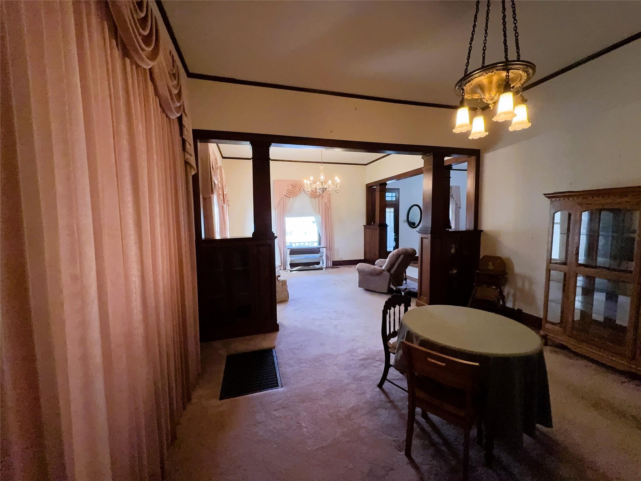 303 E Austin Street E