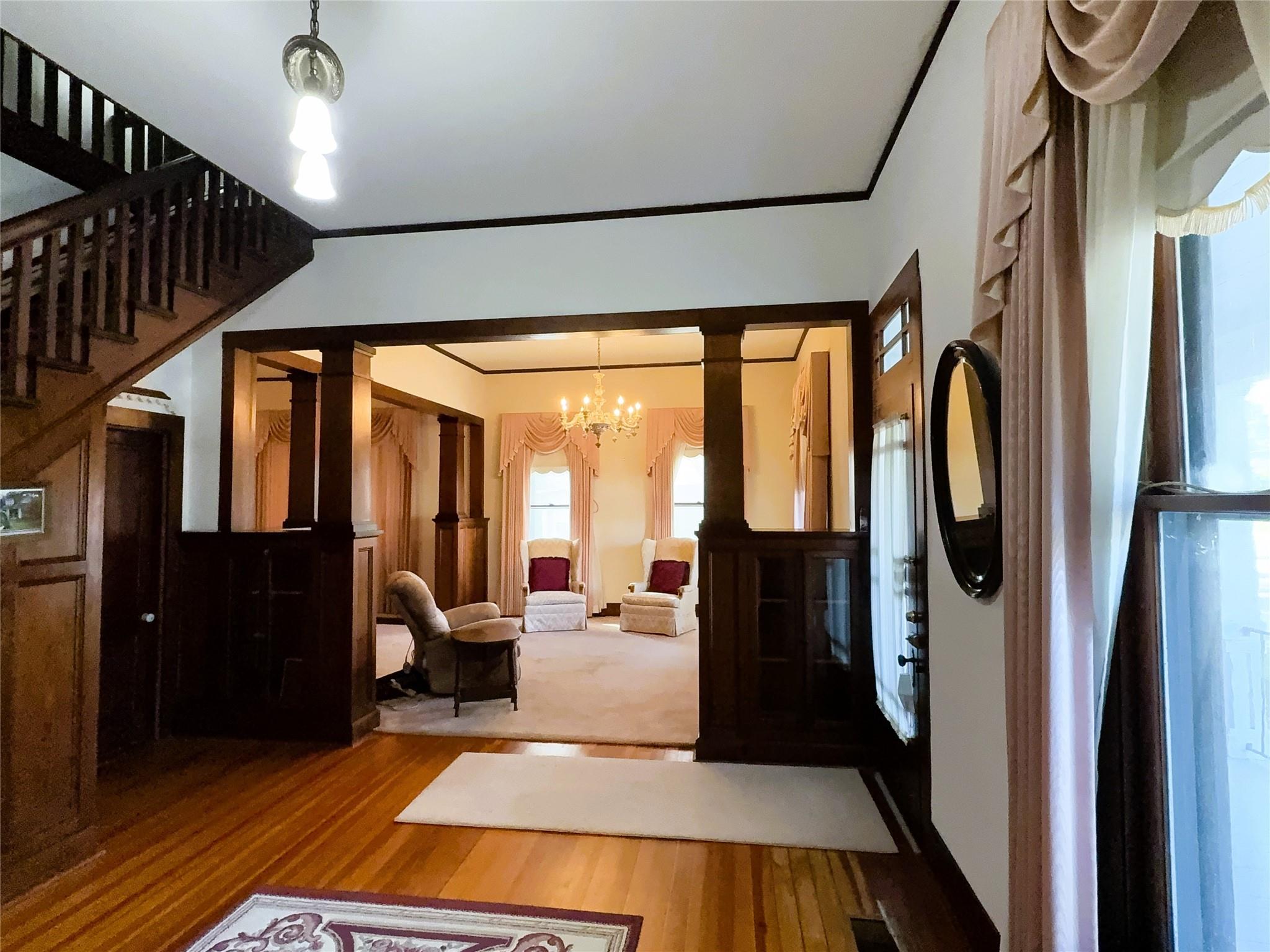 303 E Austin Street E