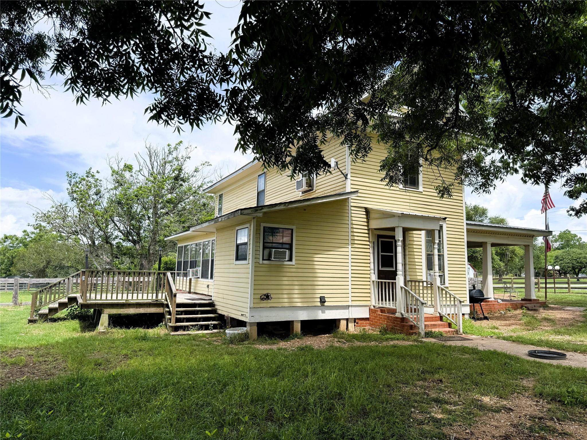 1417 Main Street