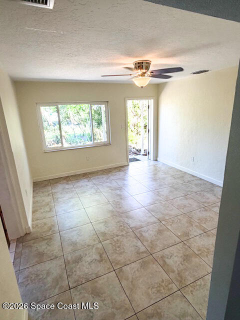 423 Oleander Lane