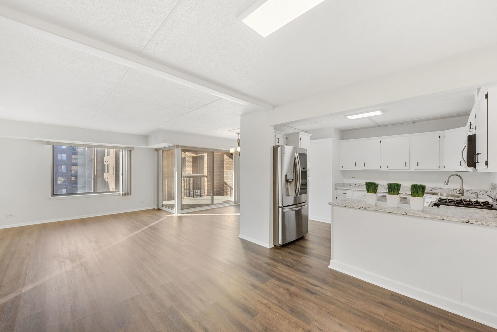 500 Park Avenue Unit: 521