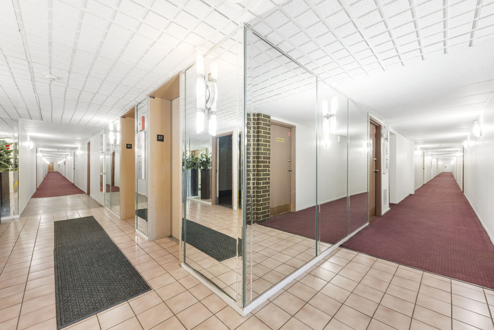 500 Park Avenue Unit: 521