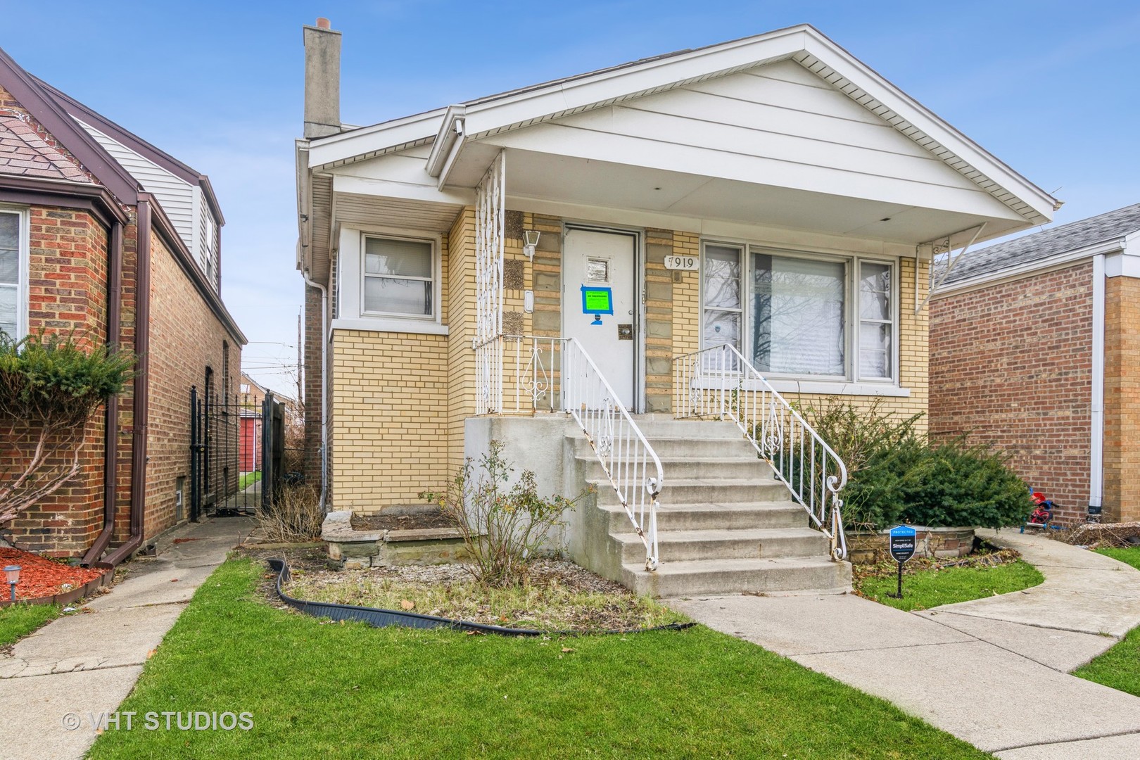 7919 S Francisco Avenue