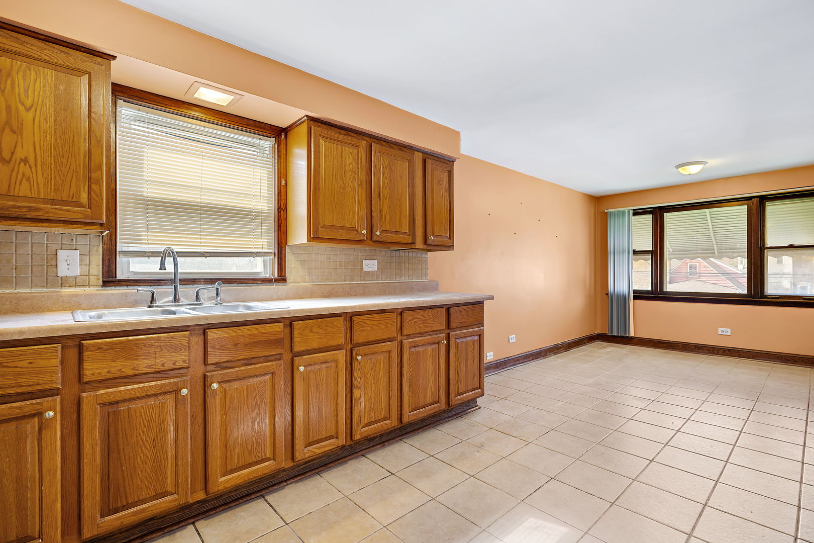 8018 S South Shore Drive