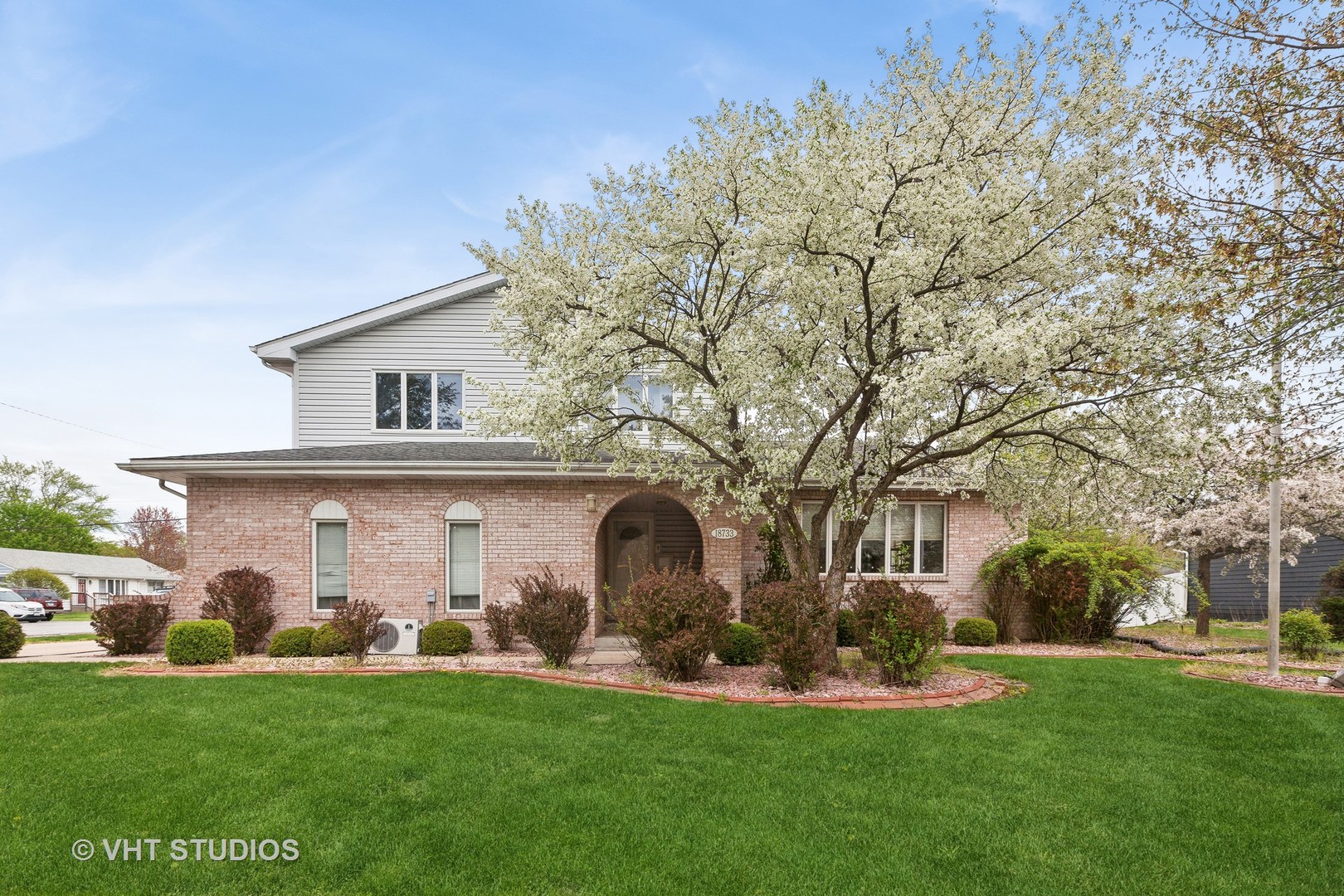 18733 Torrence Avenue