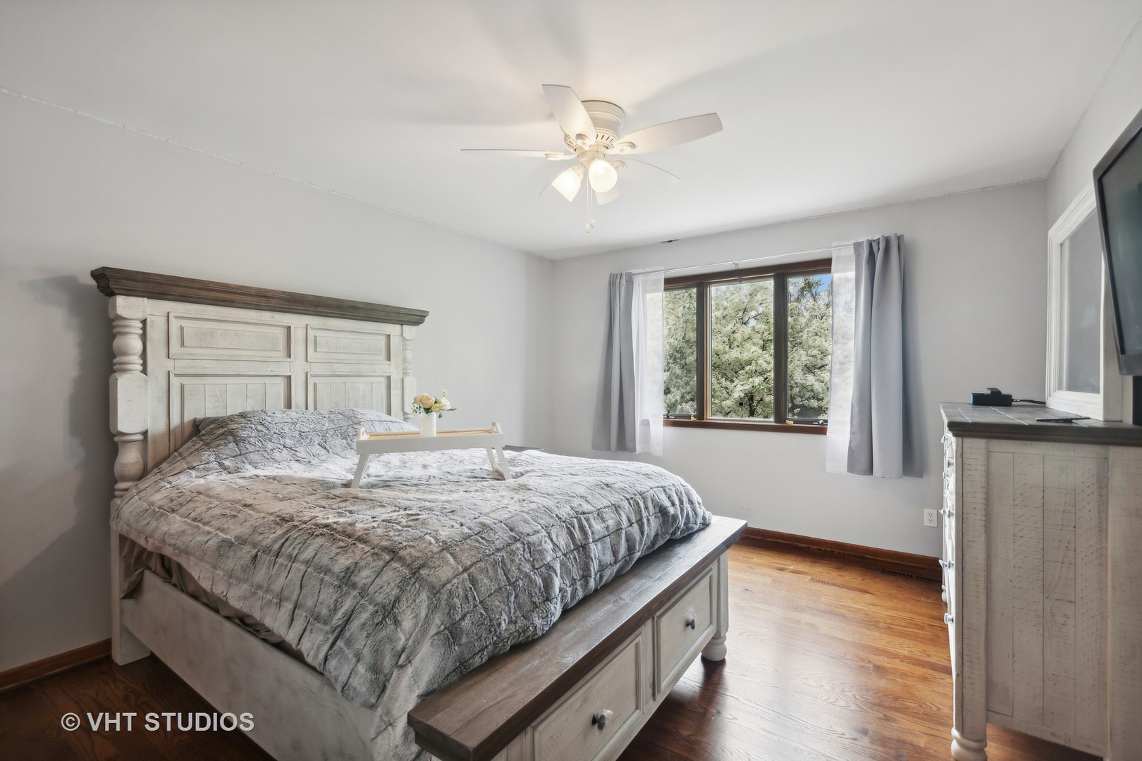 18733 Torrence Avenue