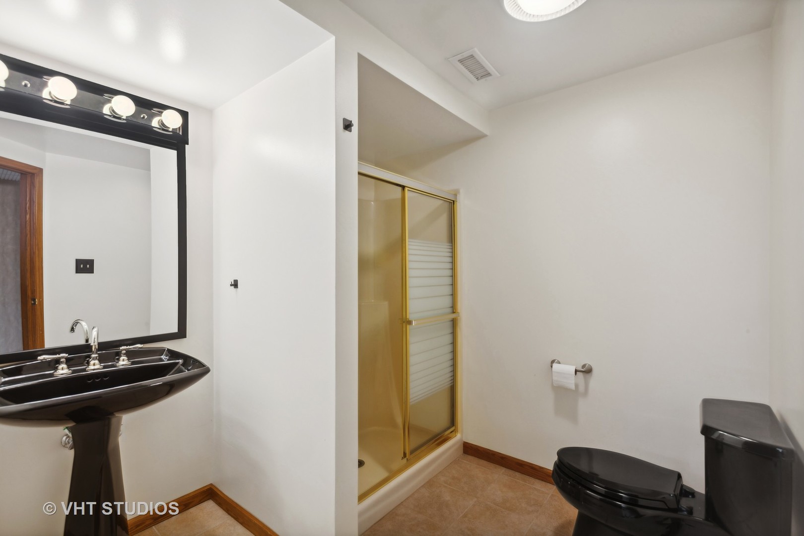 18733 Torrence Avenue