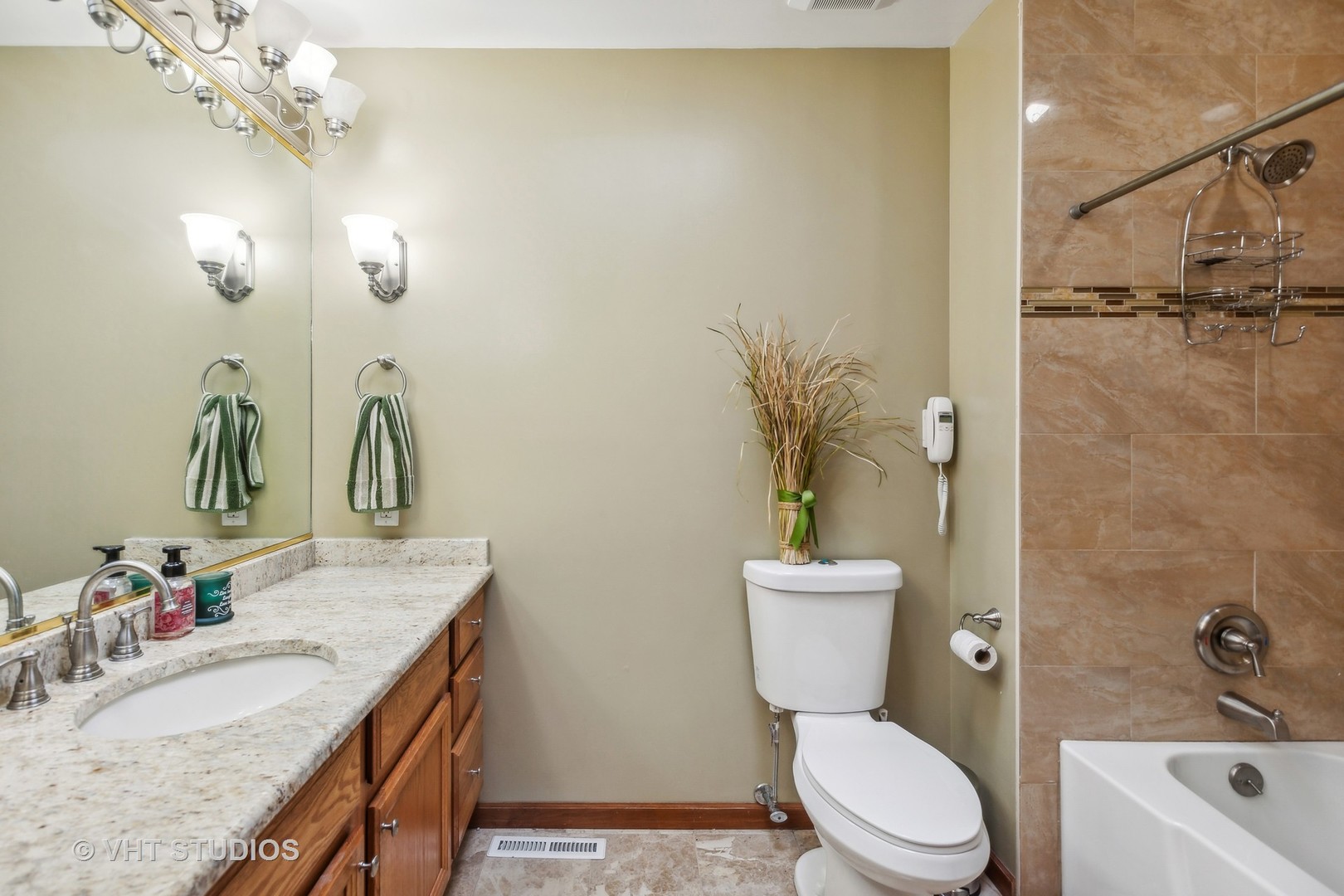 18733 Torrence Avenue