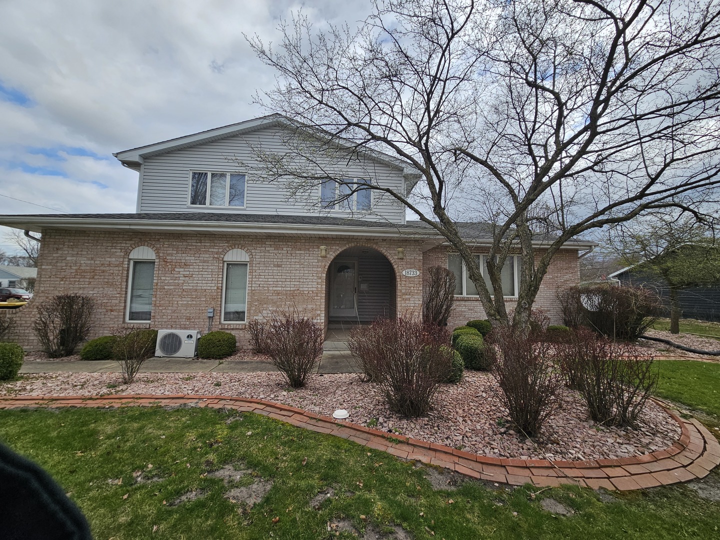 18733 Torrence Avenue