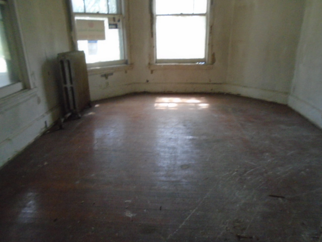 9372 S Vanderpoel Avenue