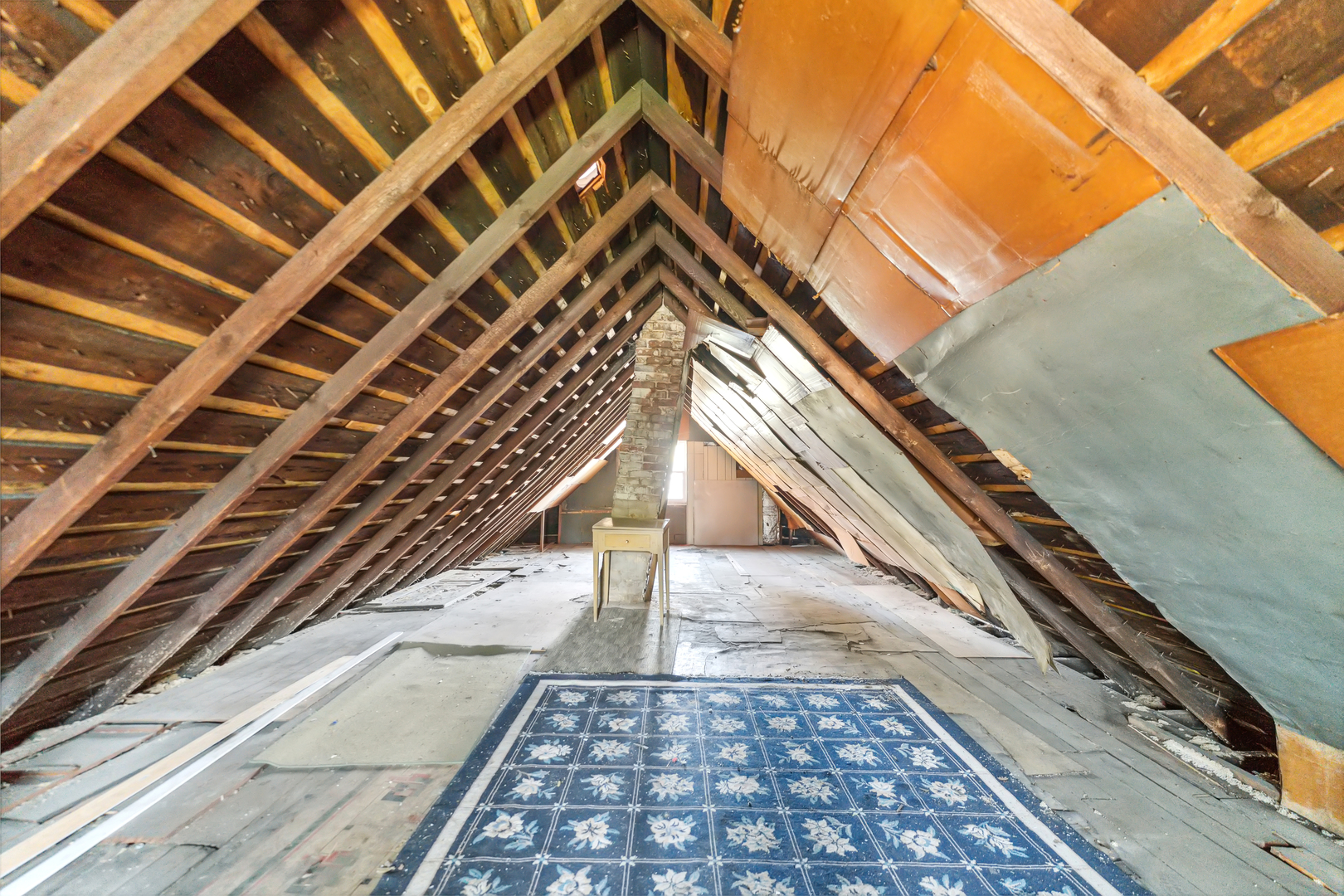 8750 S Saginaw Avenue