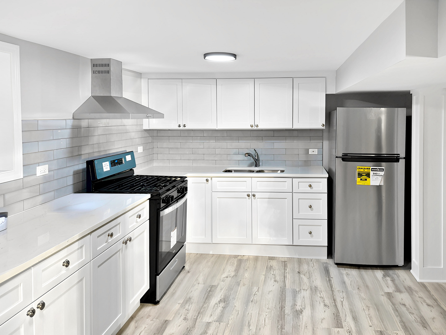 8429 S Bennett Avenue Unit: G