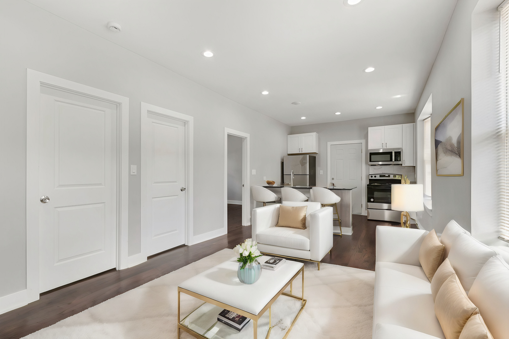 7359 S Emerald Avenue Unit: 3