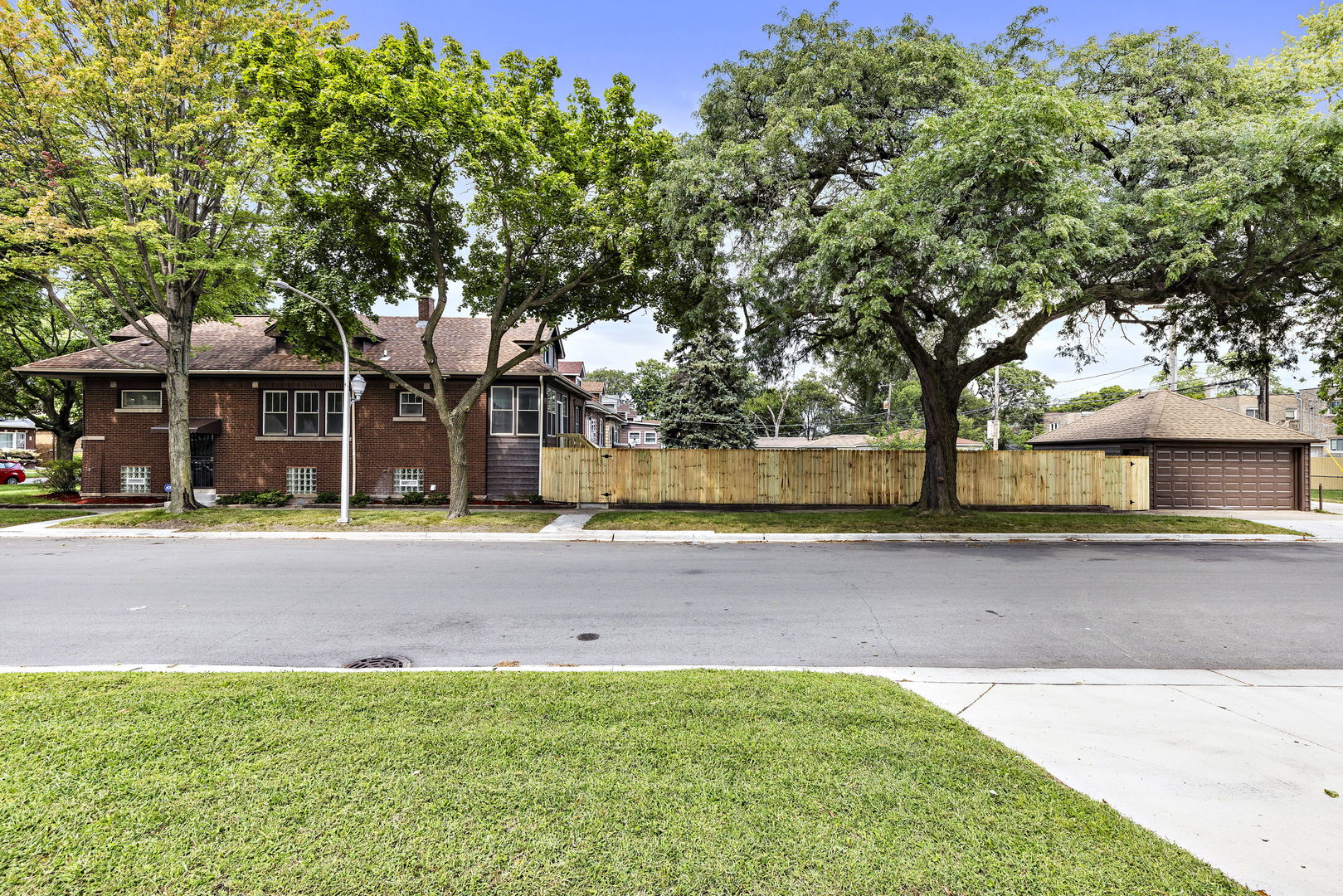 8059 S Indiana Avenue