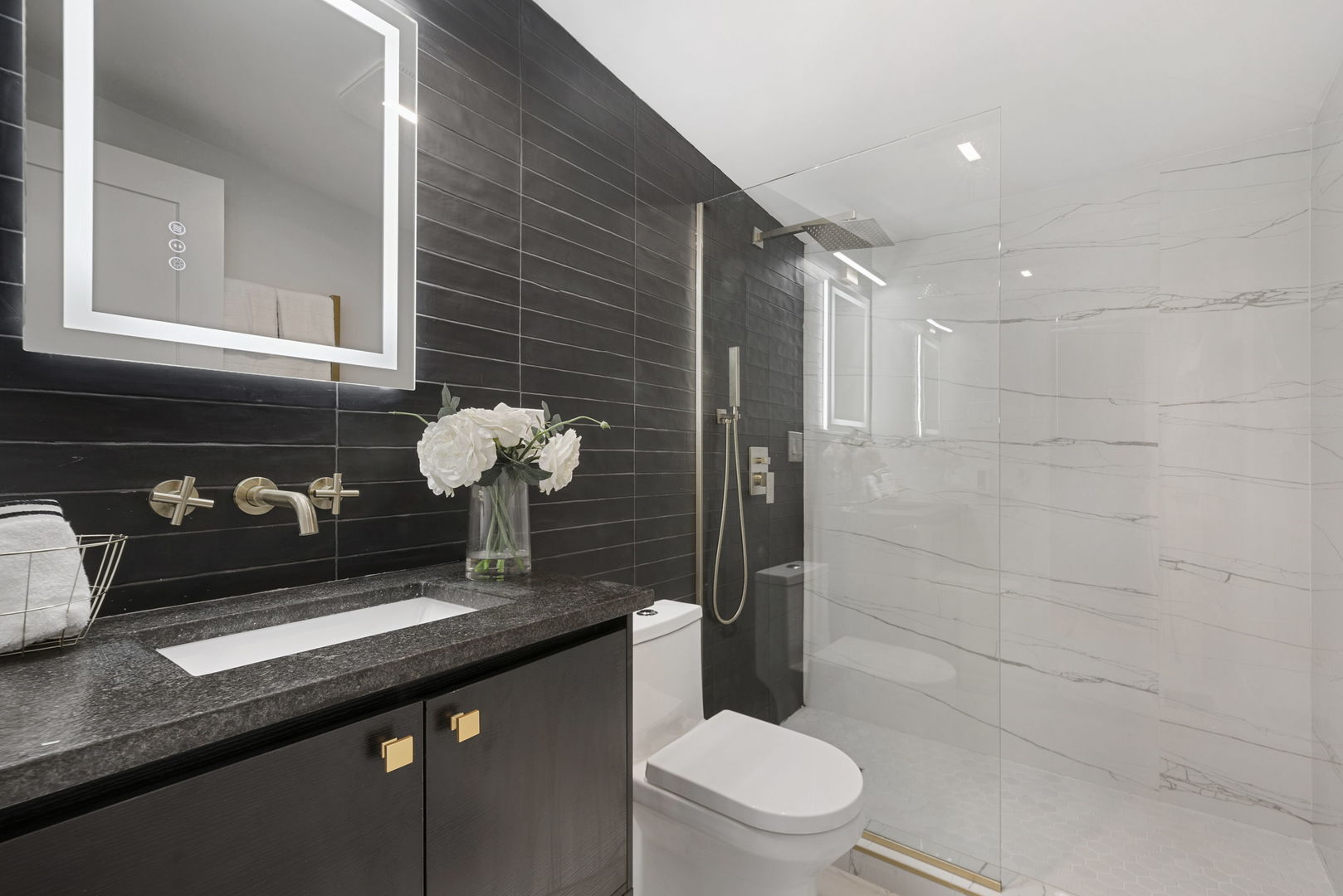 8059 S Indiana Avenue