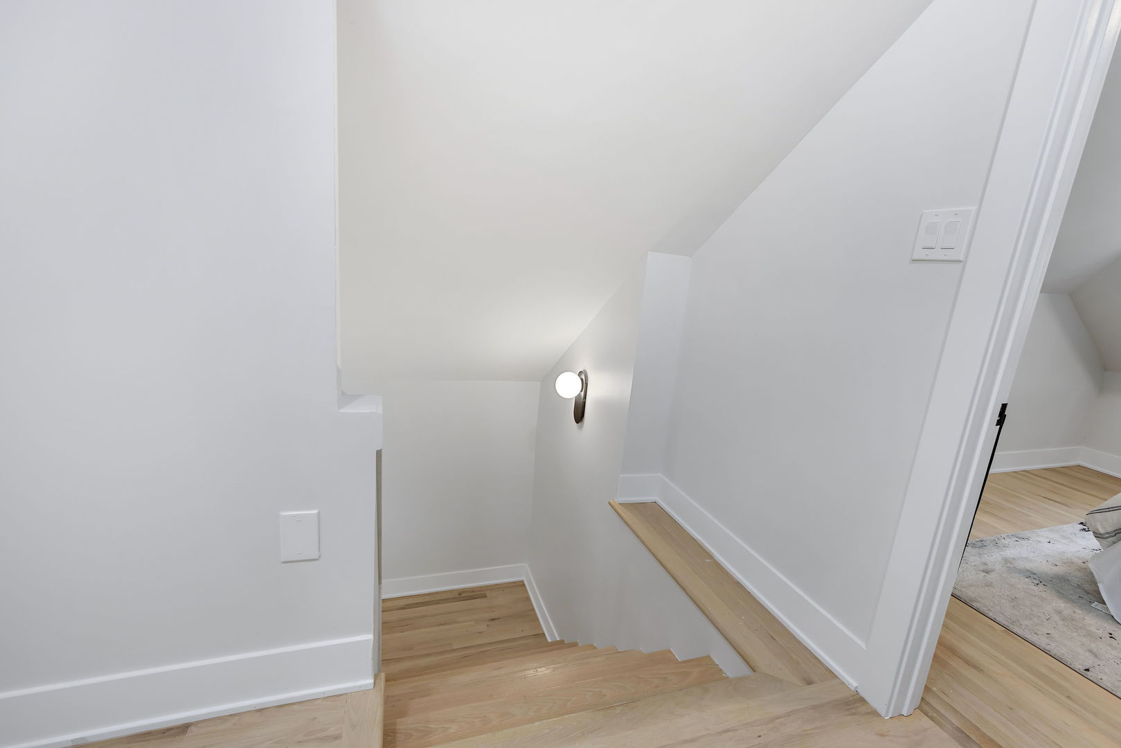 8059 S Indiana Avenue