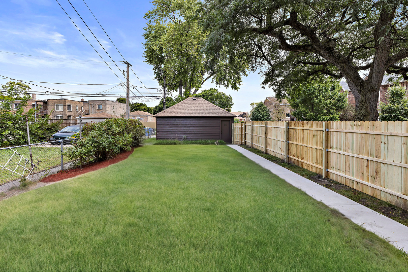 8059 S Indiana Avenue