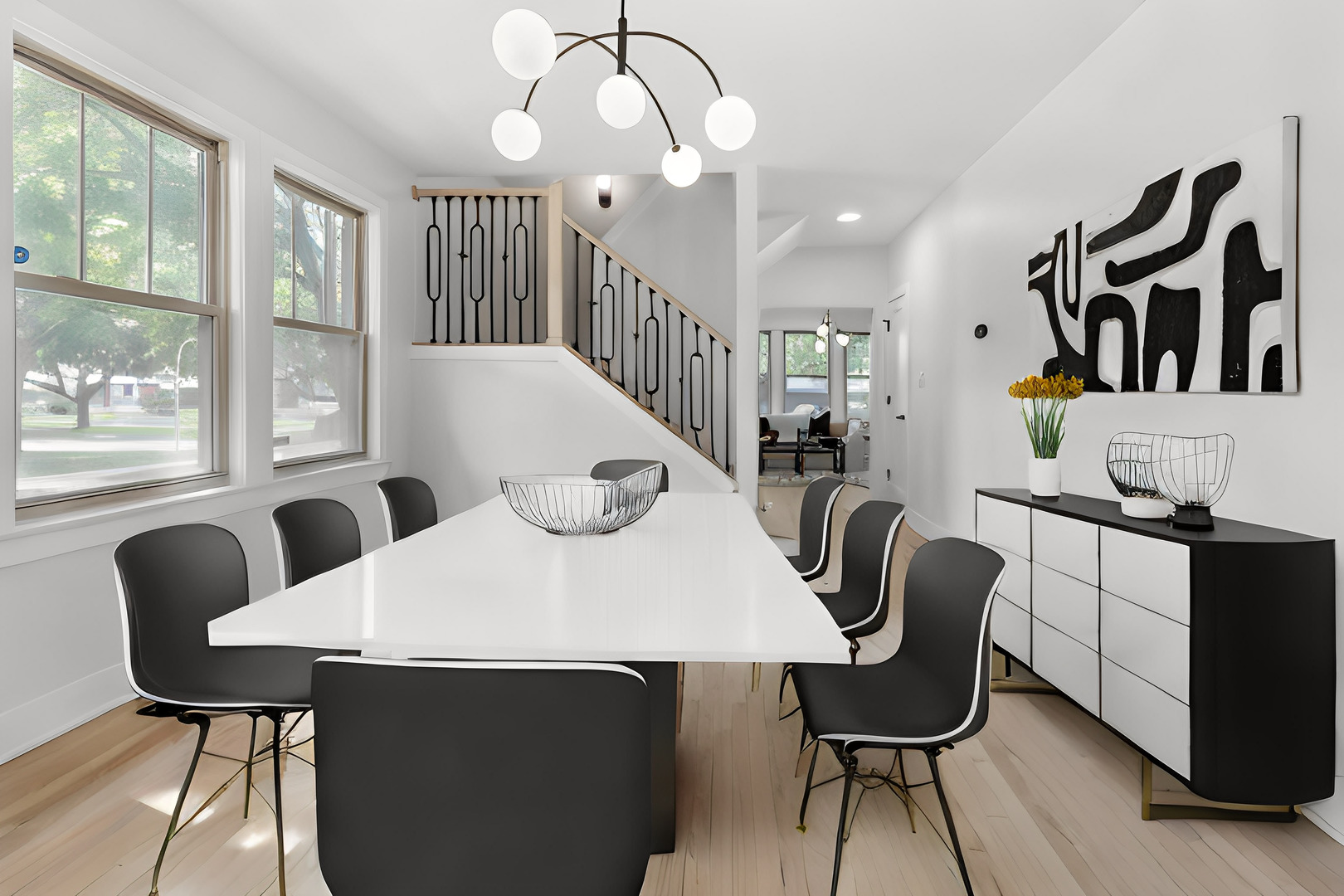 8059 S Indiana Avenue