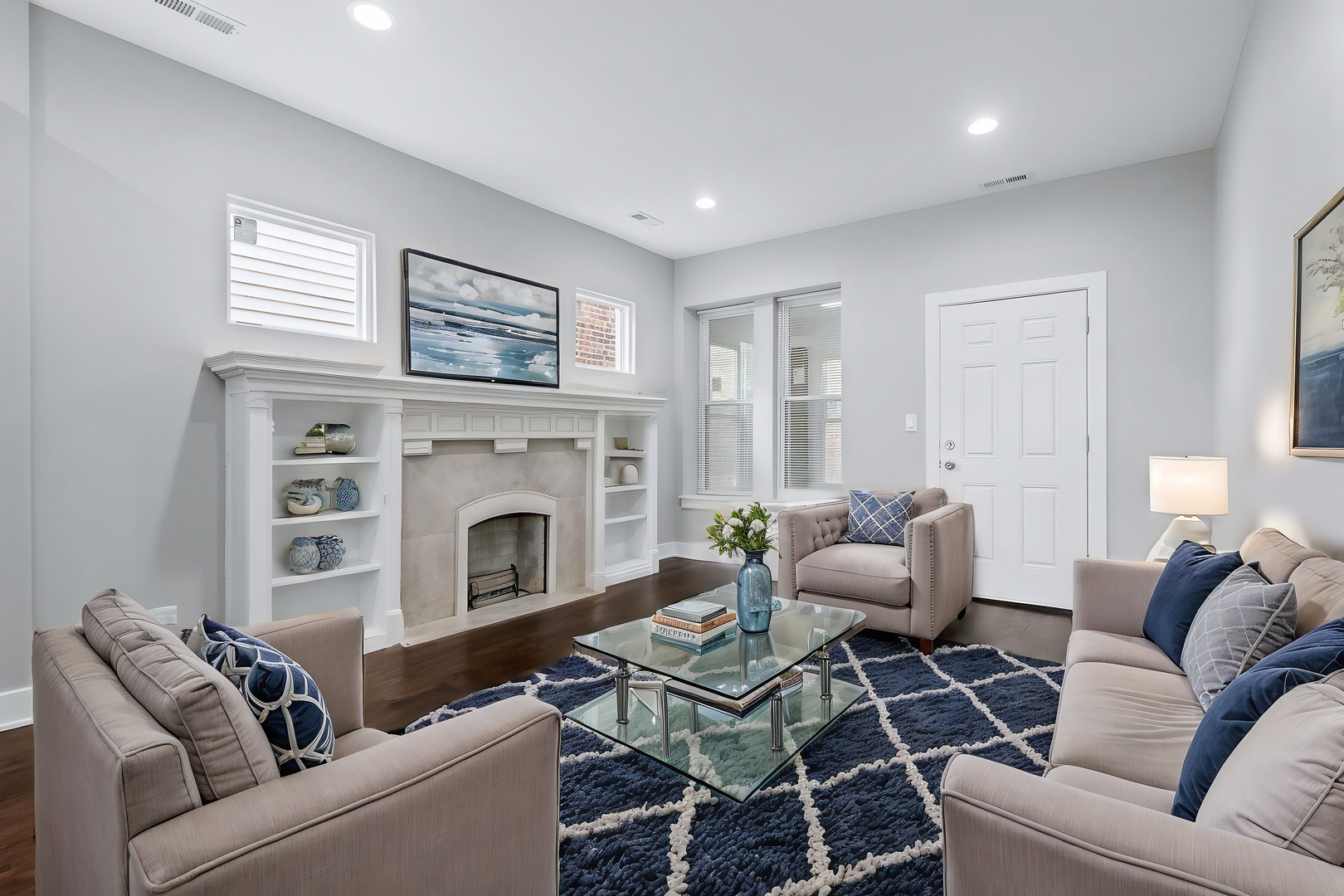 7239 S Emerald Avenue Unit: R2