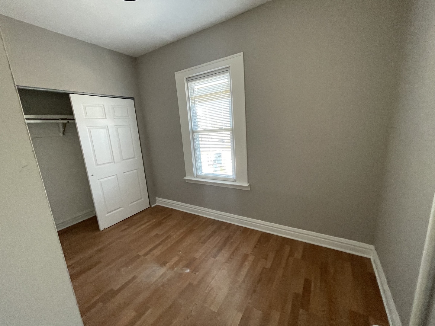 9215 S Kingston Avenue Unit: 2R