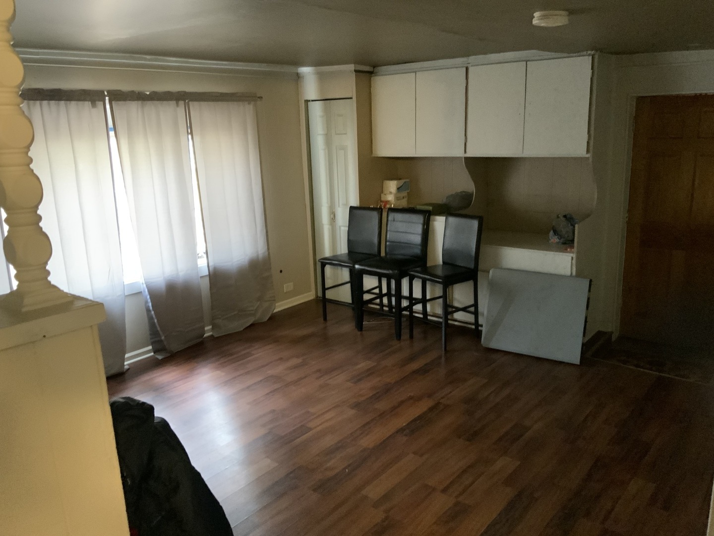 15821 Whipple Avenue