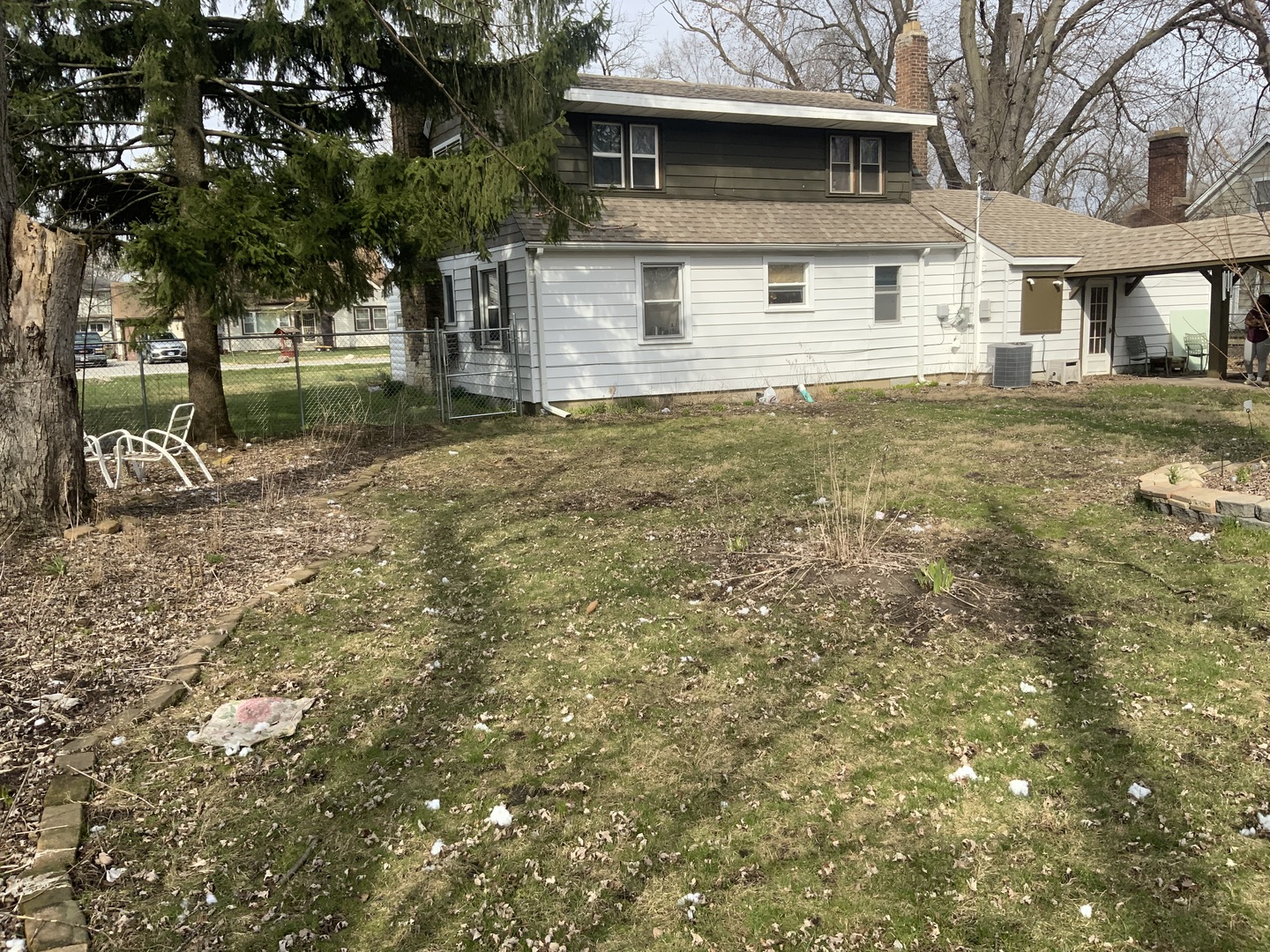 15821 Whipple Avenue