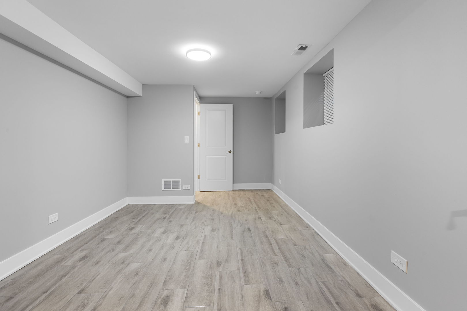 7237 S Emerald Avenue Unit: G