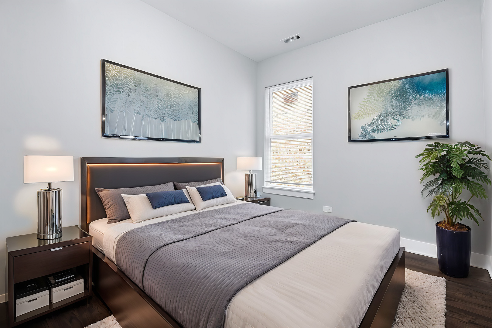 7237 S Emerald Avenue Unit: F1