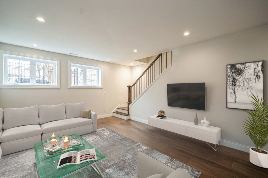 4832 S Saint Lawrence Avenue Unit: 1