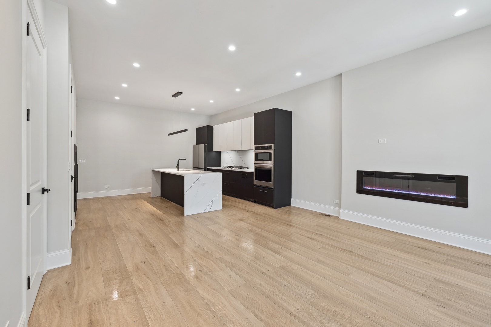 4023 S Vincennes Avenue Unit: 1