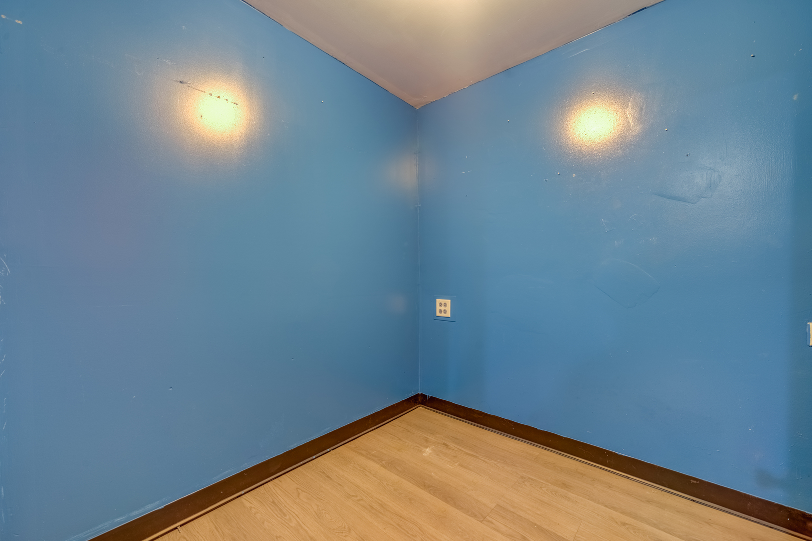 3822 W Madison Street