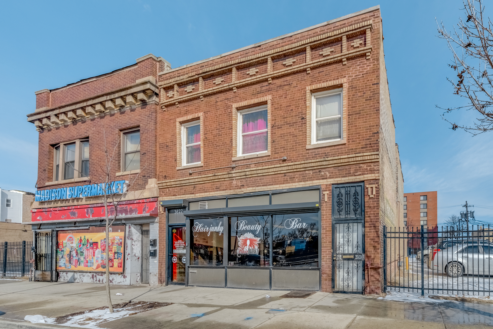 3822 W Madison Street