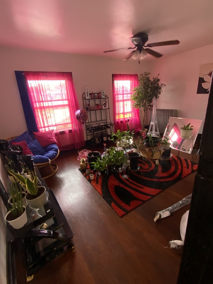 3822 W Madison Street