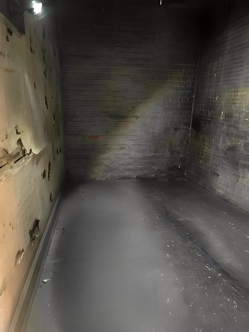 1055 E Hyde Park Boulevard Unit: 3