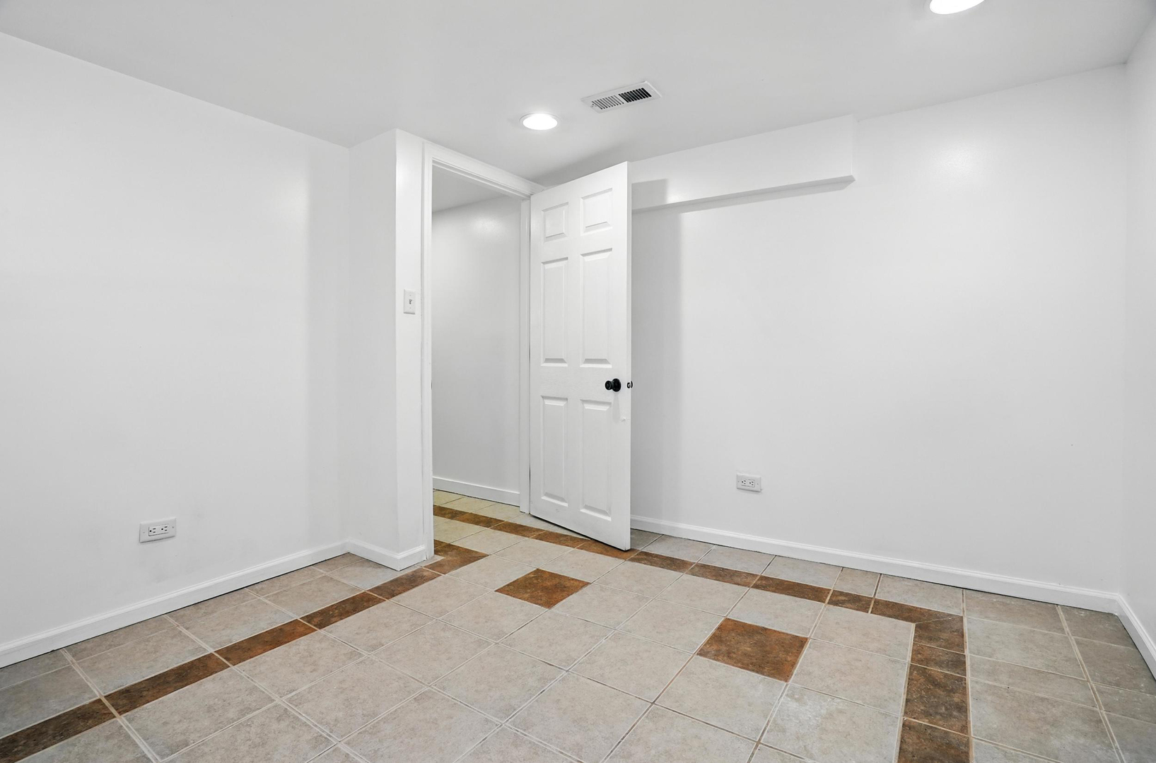 228 E 141st Street