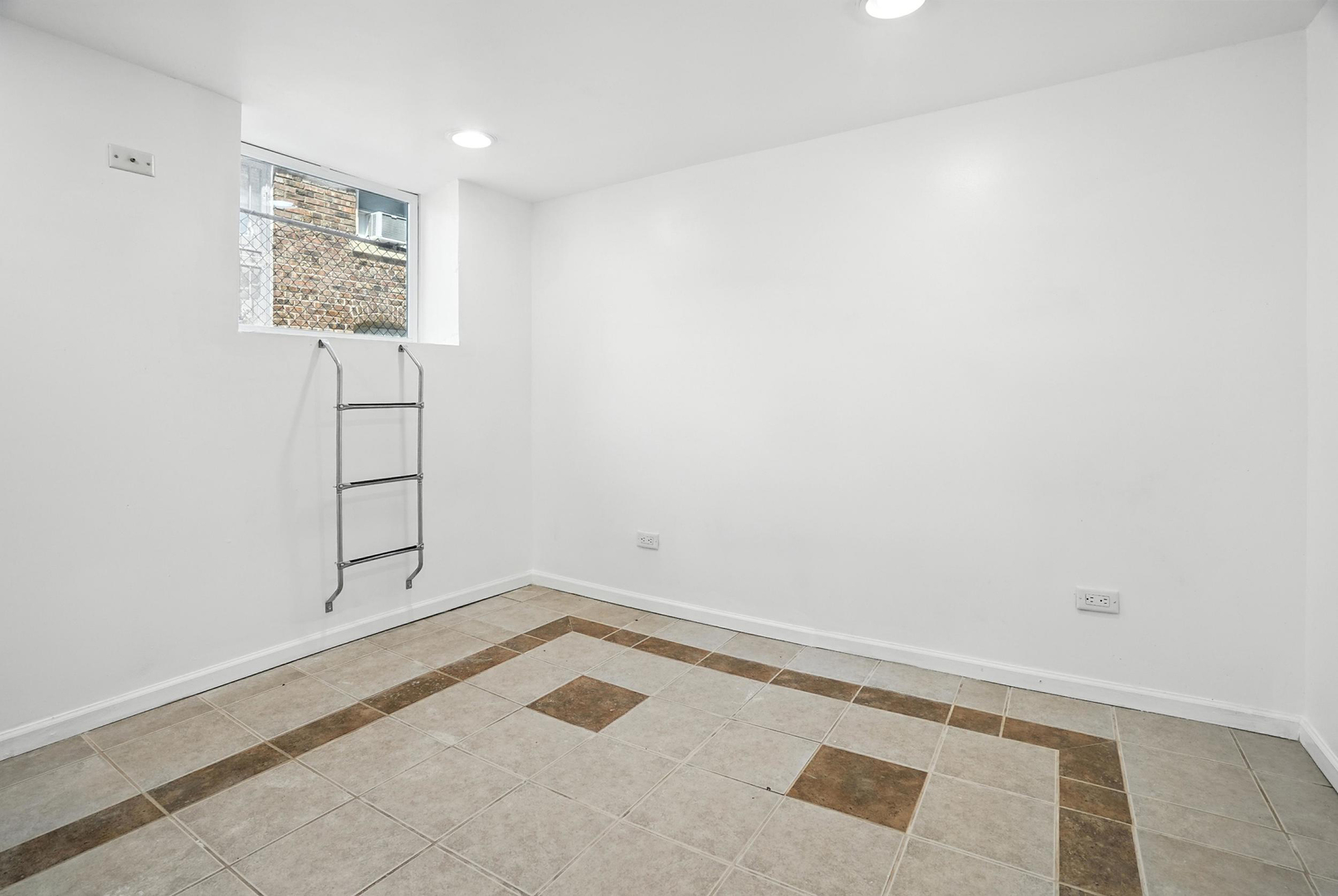 228 E 141st Street